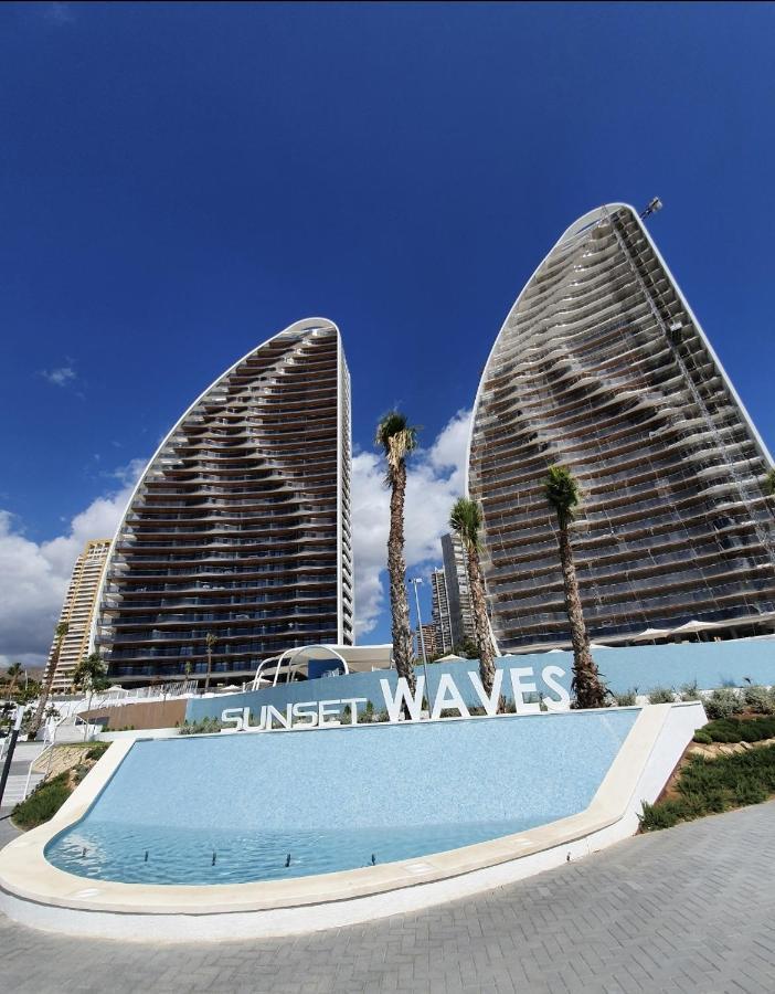 Sunset Waves Benidorm Apartman Kültér fotó